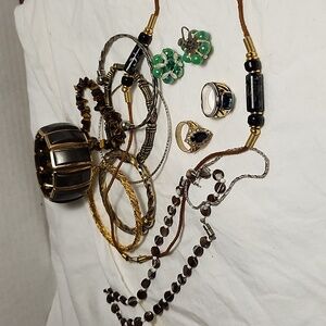 Jewelry lot bundle earrings necklaces bracelets chunky stretch modern statement